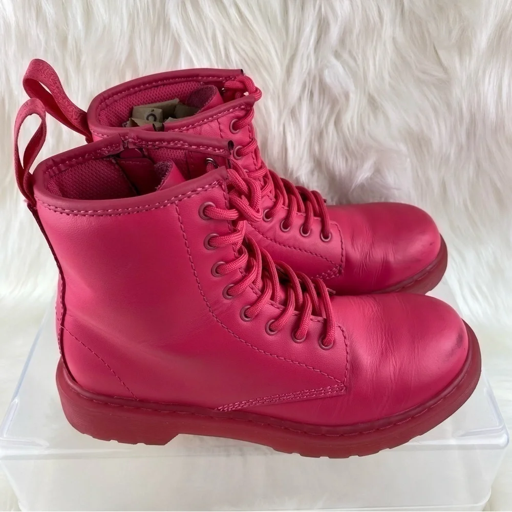 DR.MARTENS DELANEY BOOTS